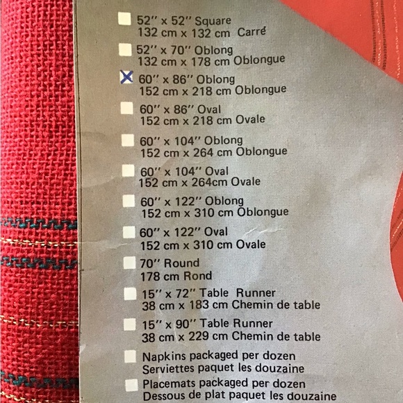 TOBIN SPORN & GLASER INC. Vintage Christmas Tablecloth - Picture 5 of 5